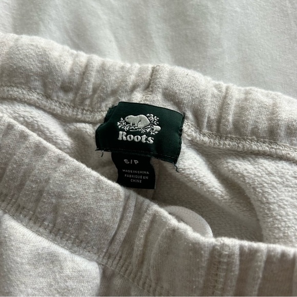 Roots Cooper High Waisted Sweatpant oatmeal size small fits like medium - Picture 7 of 10